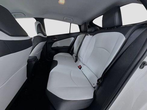 Used 2017 Toyota Prius Three Touring image 25