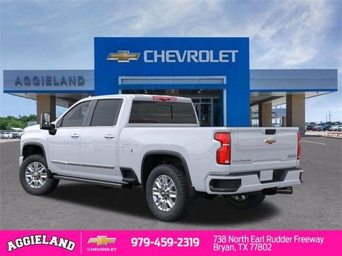 New 2026 Chevrolet Silverado 2500 High Country image 3