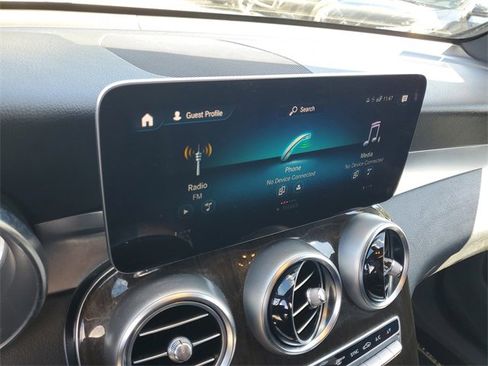 Used 2020 Mercedes-Benz GLC 300 image 19
