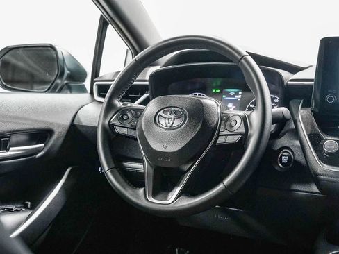 Certified 2025 Toyota Corolla SE FWD image 16