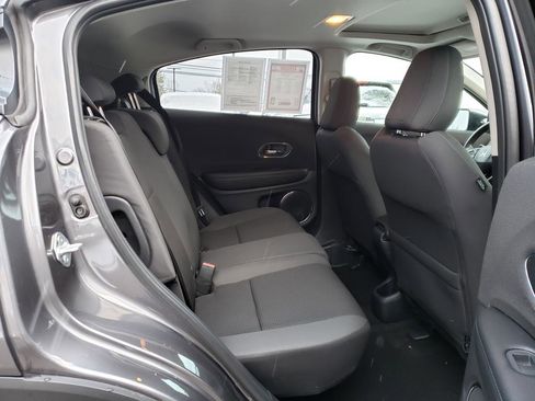 Used 2022 Honda HR-V EX image 16