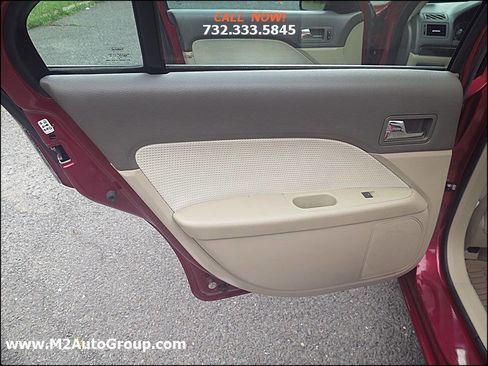 Used 2008 Ford Fusion SEL image 18