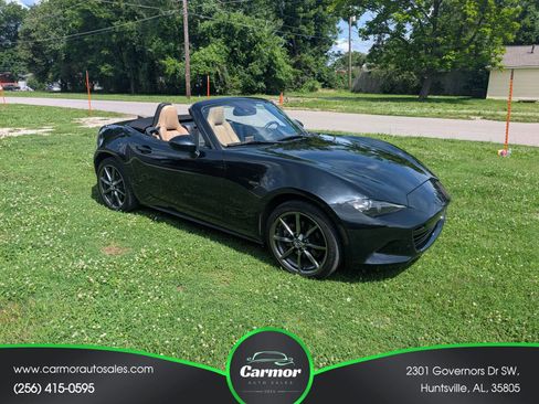 Used 2016 MAZDA MX-5 Miata Grand Touring RWD image 2