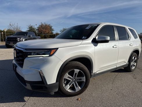 Used 2024 Honda Pilot EX-L image 1