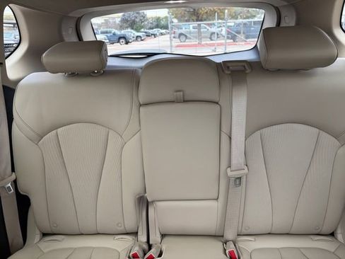 Used 2018 Buick Envision Preferred image 25