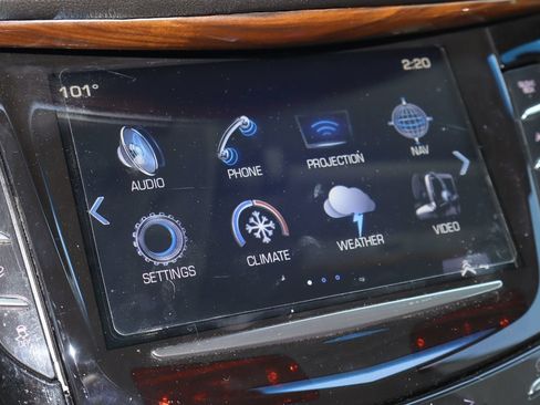 Used 2017 Cadillac Escalade Luxury AWD/4WD image 10