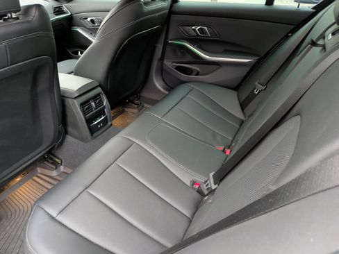 Certified 2024 BMW 330i Sedan w/ Convenience Package image 35