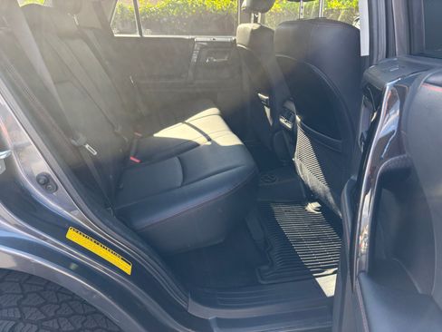 Used 2020 Toyota 4Runner TRD Off-Road Premium AWD/4WD image 16
