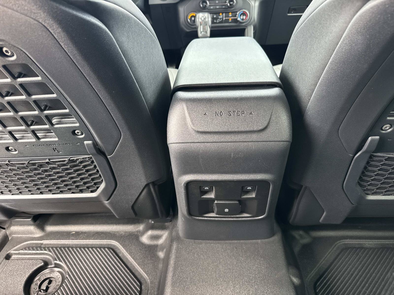 Used 2024 Ford Bronco Big Bend AWD/4WD image 16