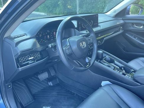 Used 2024 Honda Accord EX-L image 10
