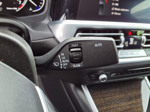 Used 2020 BMW 330i Sedan w/ Convenience Package image 12