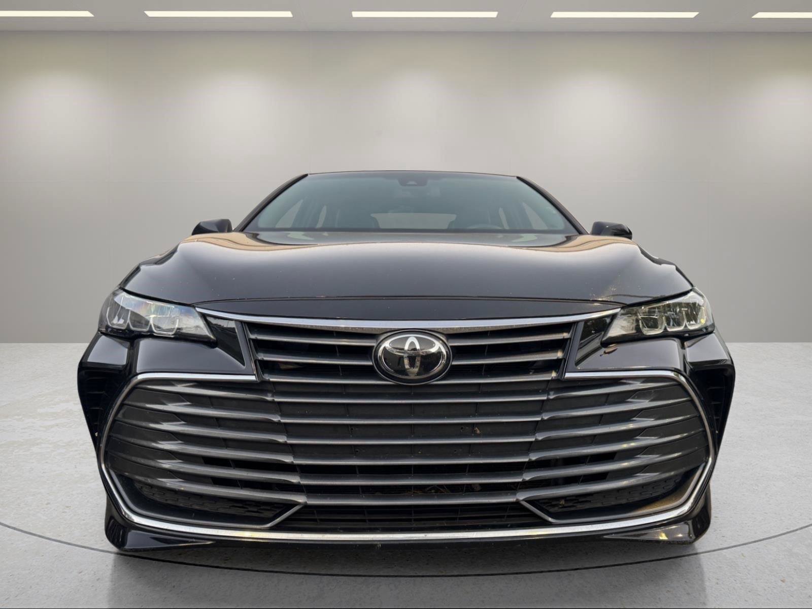 Used 2022 Toyota Avalon XLE FWD image 22