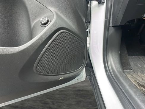 Used 2024 Buick Encore GX Preferred image 31