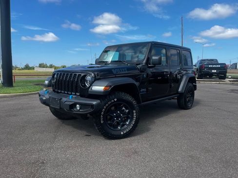 Used 2024 Jeep Wrangler Unlimited Rubicon 4xe image 1