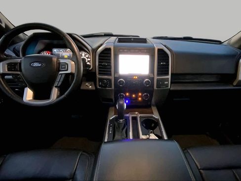 Used 2020 Ford F150 Lariat w/ Equipment Group 502A Luxury AWD/4WD image 15
