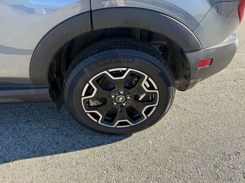 Used 2025 Ford Bronco Sport Outer Banks w/ Outer Banks Tech Package+ image 23