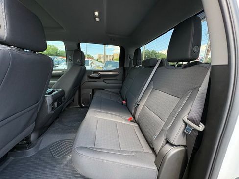 Used 2025 Chevrolet Silverado 1500 LT Trail Boss AWD/4WD image 14
