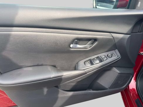 Used 2025 Nissan Sentra SV w/ All-Weather Package FWD image 14