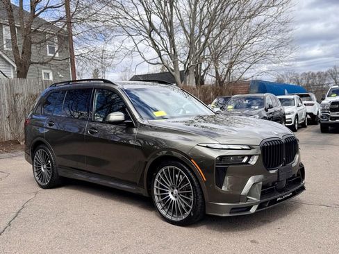 Used 2024 BMW ALPINA XB7 AWD/4WD image 8