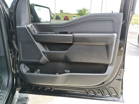 Used 2024 Ford F150 XLT w/ XLT Black Appearance Package AWD/4WD image 19