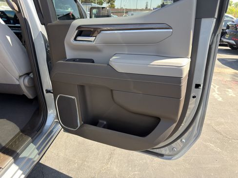 Used 2026 Chevrolet Silverado 1500 RST AWD/4WD image 13