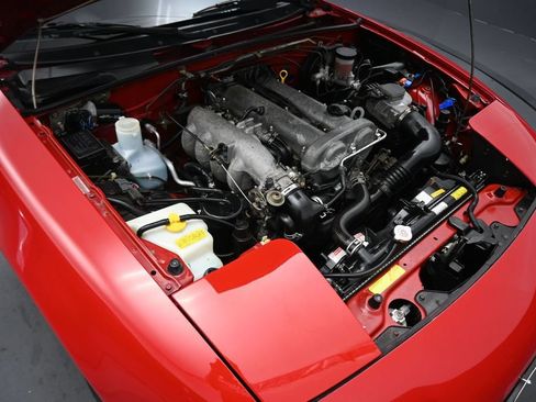 Used 1990 MAZDA MX-5 Miata RWD image 26