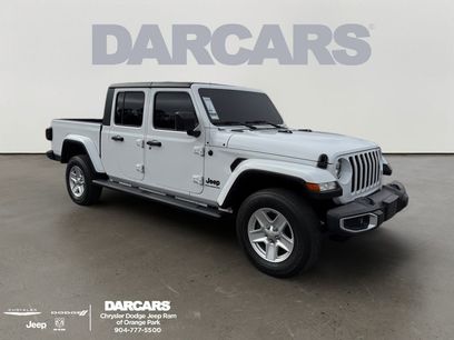 Used 2023 Jeep Gladiator Sport