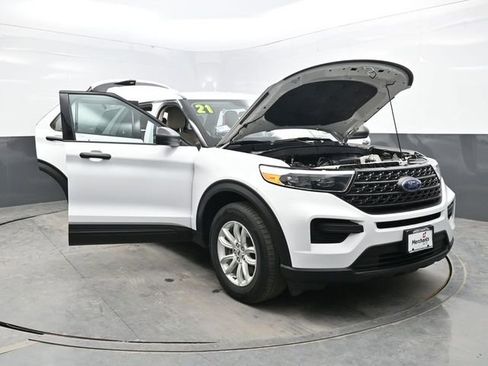 Used 2021 Ford Explorer 4WD image 45
