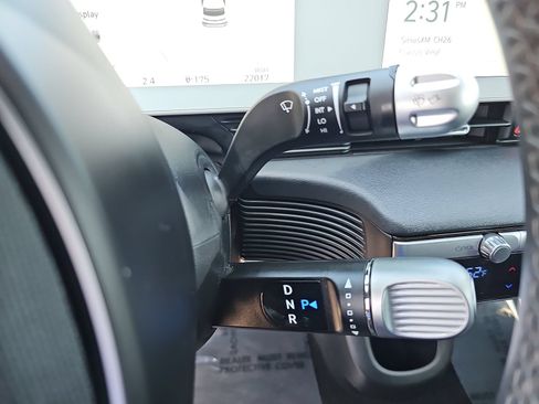 Certified 2024 Hyundai Ioniq 5 SE RWD image 18