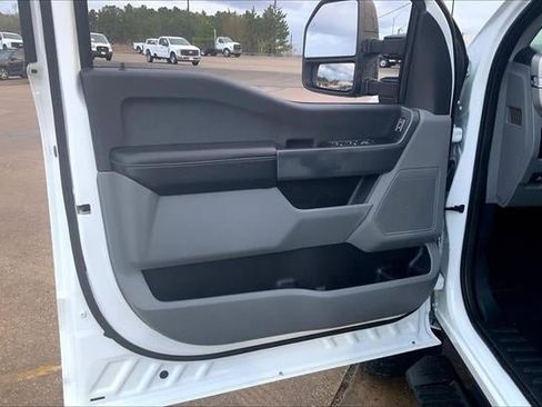 Used 2023 Ford F250 XLT w/ 360-Degree Camera Package image 23