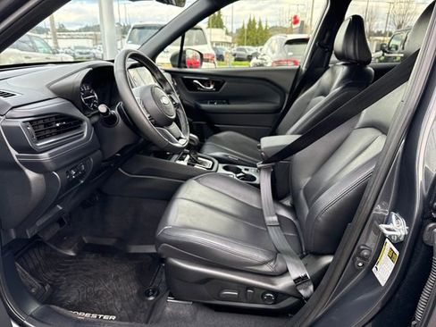 Used 2025 Subaru Forester Limited w/ Popular Package #1 image 14