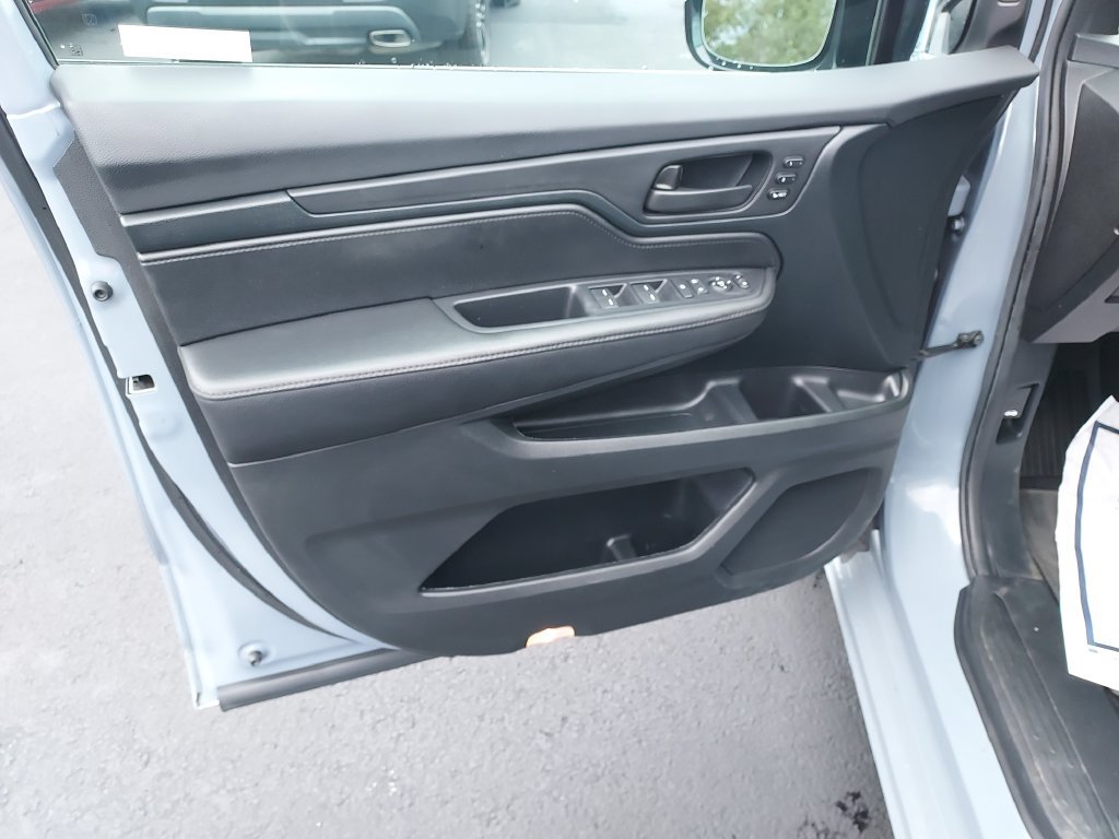 Used 2024 Honda Odyssey Sport image 12