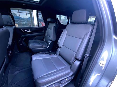 Used 2023 Chevrolet Tahoe LT w/ Luxury Package image 20