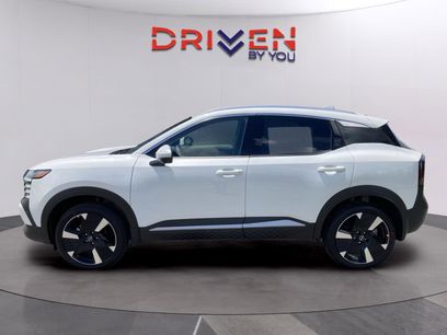 New 2025 Nissan Kicks SR