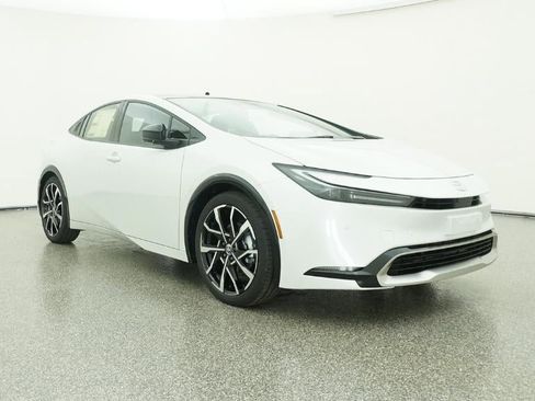 New 2026 Toyota Prius Plug-In Hybrid image 29