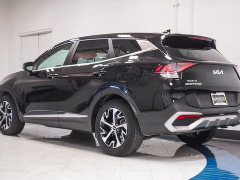 Used 2023 Kia Sportage EX FWD image 29
