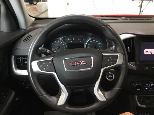 Used 2024 GMC Terrain SLE w/ Driver Convenience Package FWD image 21