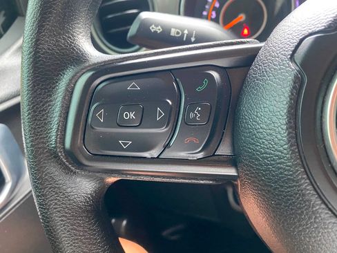 Used 2021 Jeep Wrangler Unlimited Sport AWD/4WD image 21