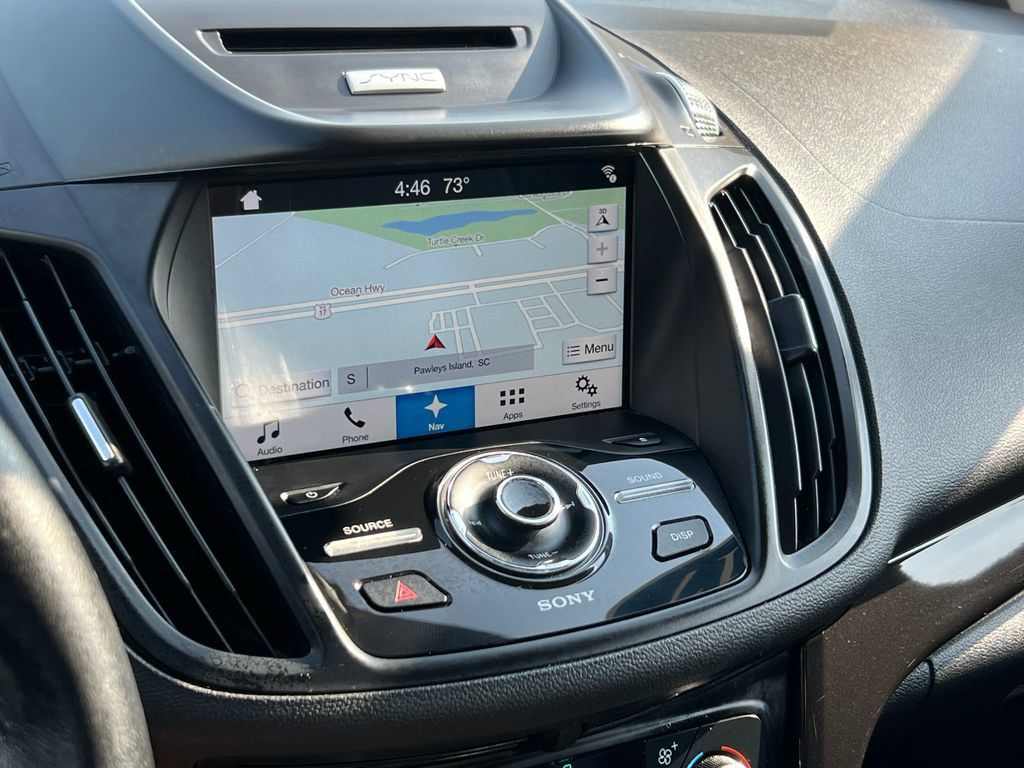 Used 2017 Ford Escape Titanium FWD image 33