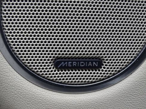 Used 2017 Land Rover Range Rover HSE AWD/4WD image 19