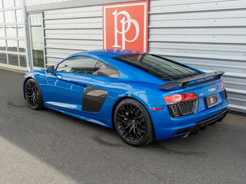 Used 2017 Audi R8 V10 plus AWD/4WD image 38
