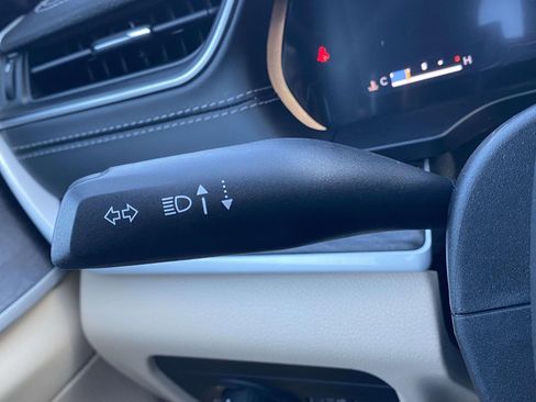 New 2025 Jeep Grand Cherokee Limited w/ Luxury Tech Group II image 23