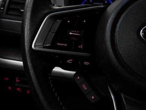 Used 2018 Subaru Outback 2.5i Limited image 45