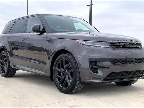 New 2026 Land Rover Range Rover Sport Dynamic SE image 2