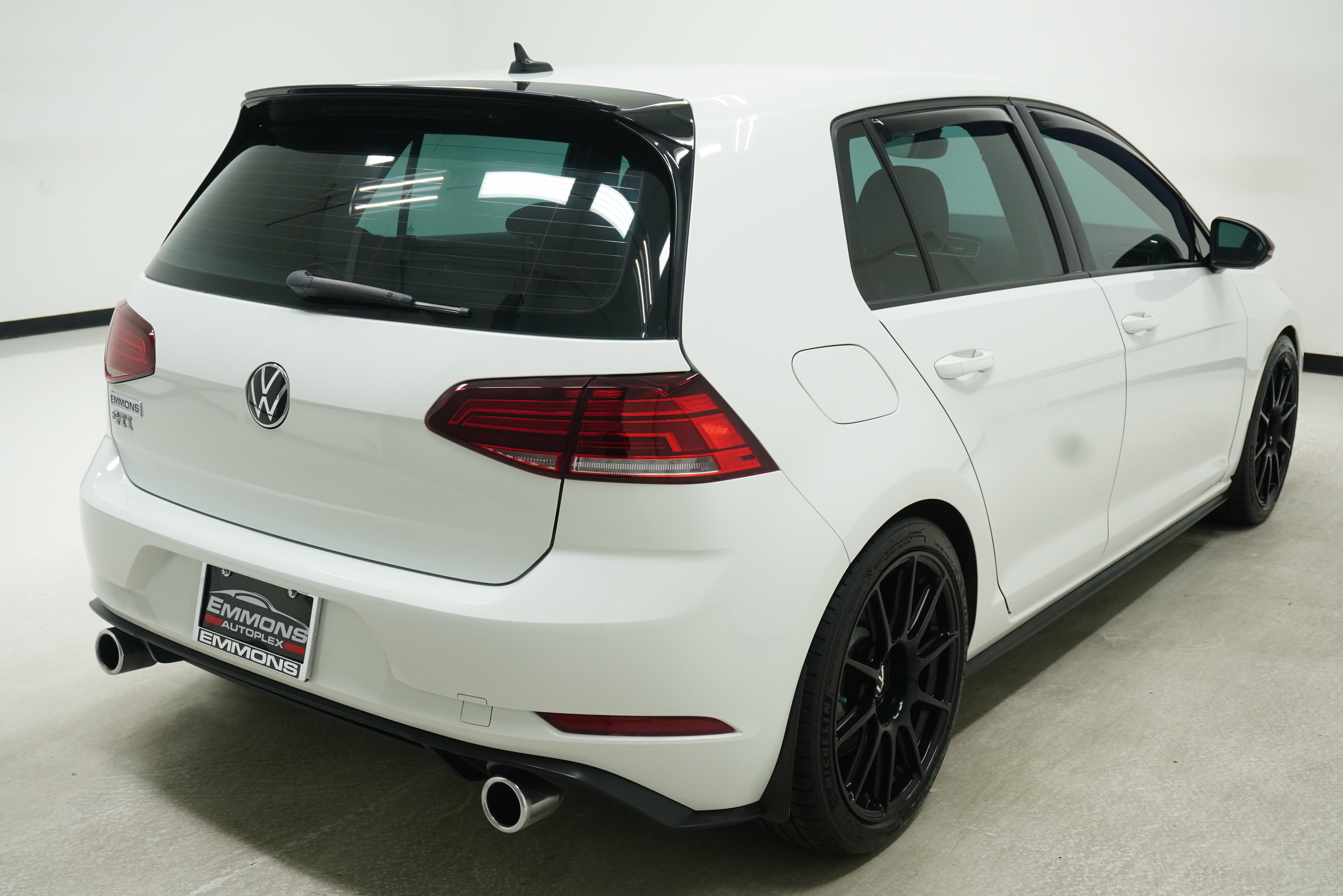 Used 2021 Volkswagen GTI S FWD image 4