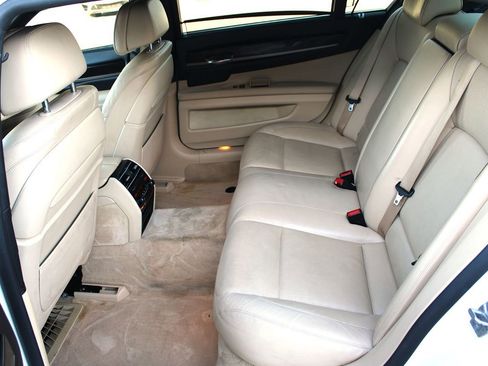 Used 2015 BMW 750Li image 16