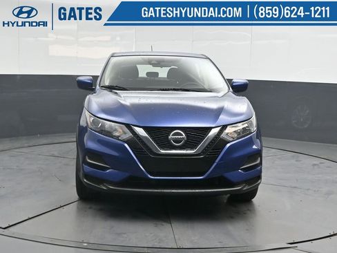 Used 2022 Nissan Rogue Sport S image 5