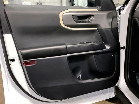 Certified 2025 Ford Bronco Sport Big Bend w/ Convenience Package image 22