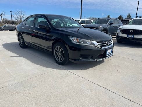 Used 2015 Honda Accord LX image 2