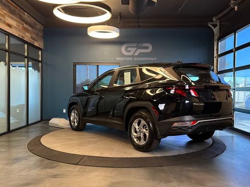 Used 2022 Hyundai Tucson SE AWD/4WD image 5